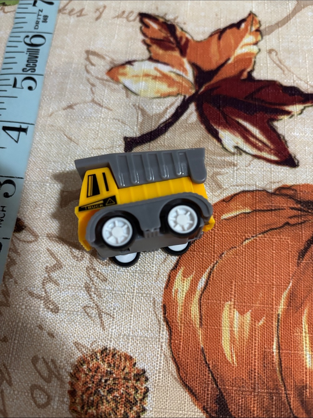 Yellow & Gray Kids Dump Truck Toy – Durable Play Vehicle